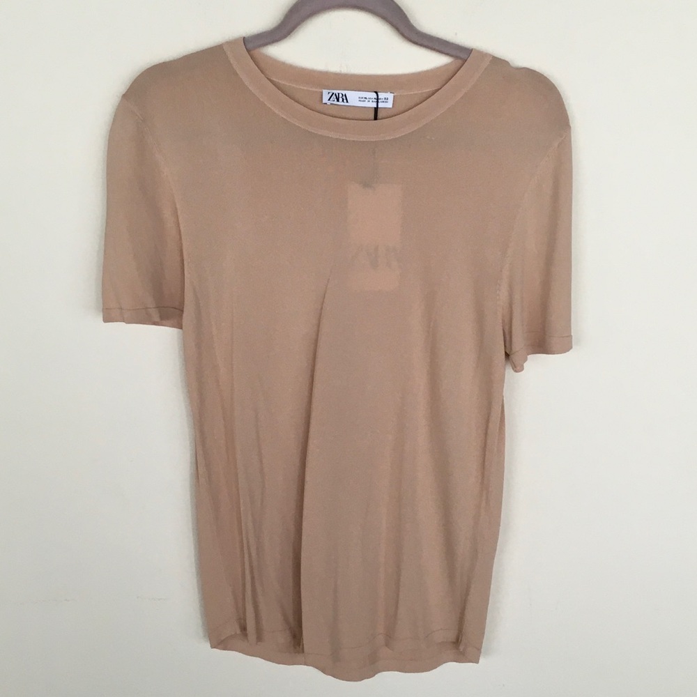 ZARA Short Sleeve Crew Neck T‑Shirt in Light Beige
